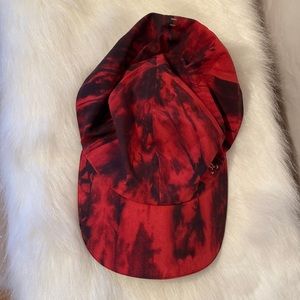 Lululemon Black Red Hat NWOT